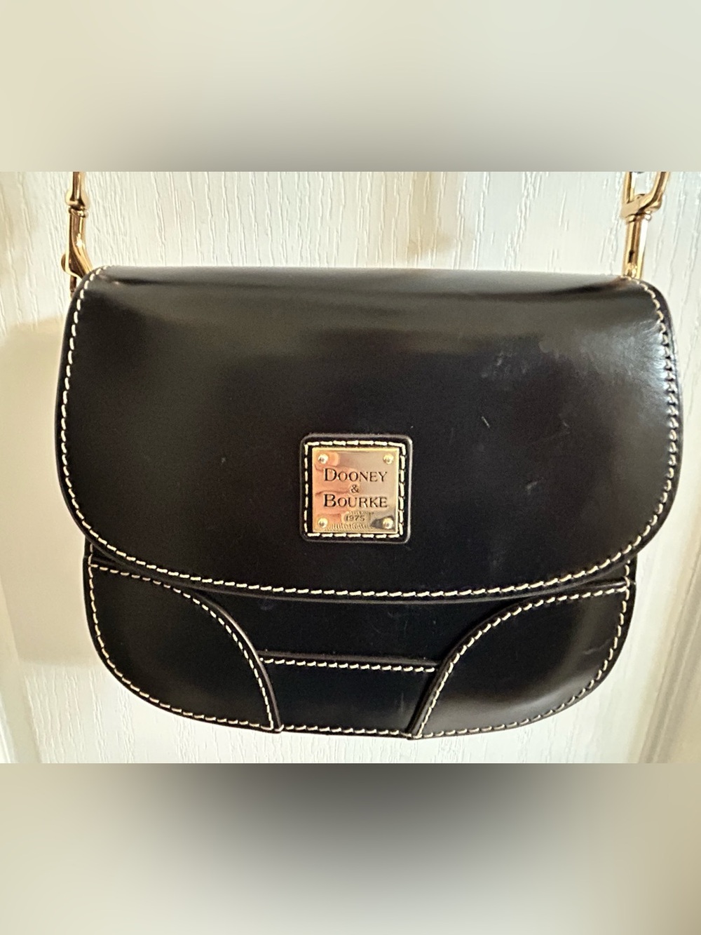 Authentic Dooney & Bourke Black Saddle Bag crossbody